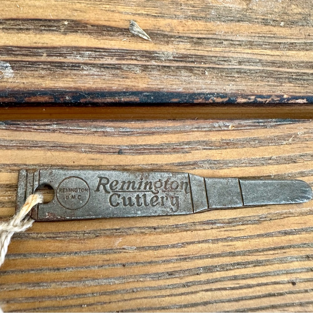 NEW Remington Cutlery Blade Opener